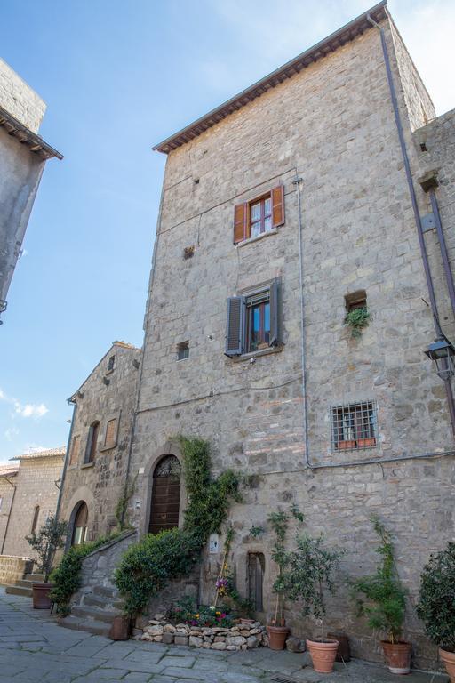 Antica Dimora San Pellegrino Apartment Viterbo Bagian luar foto