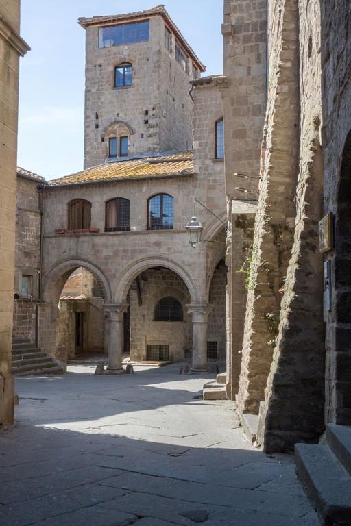 Antica Dimora San Pellegrino Apartment Viterbo Bagian luar foto